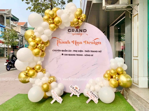 Trang Trí Khai Trương Cửa Hàng Quần Áo