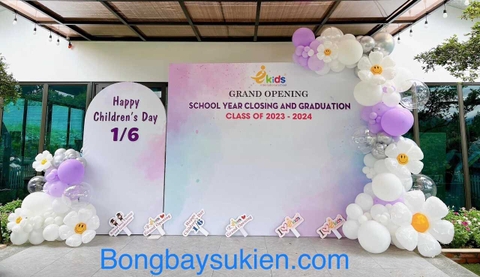 Mẫu Trang Trí Lễ Tổng Kết Cuối Năm tại Tây Hồ 01