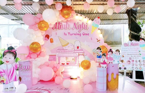 Trang Trí Sinh Nhật Bé Gái 1 Tuổi Đẹp 23