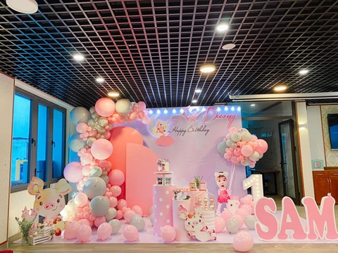 Trang trí sinh nhật bé gái tại nhà đơn giản tại Hà Nội