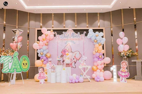 Trang trí sinh nhật cho bé gái tại nhà hàng