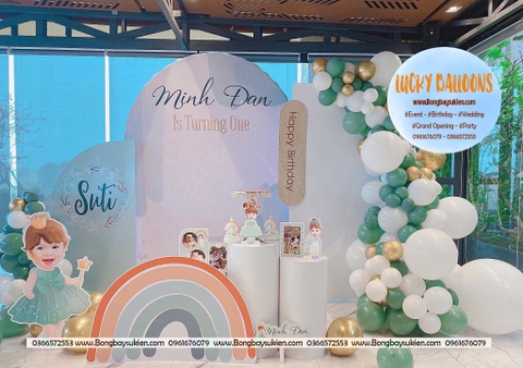 Mẫu trang trí sinh nhật cho bé gái đơn giản mà đẹp lung linh