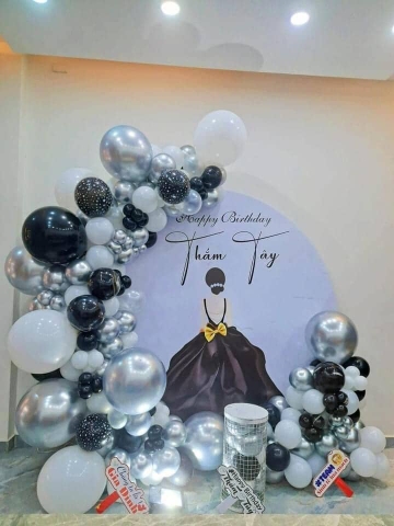 Trang Trí Sinh Nhật Cho Người Lớn Hà Đông