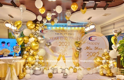 TRANG TRÍ TIỆC TẤT NIÊN VÀ LIÊN HOAN CUỐI NĂM GIÁ RẺ HÀ NỘI