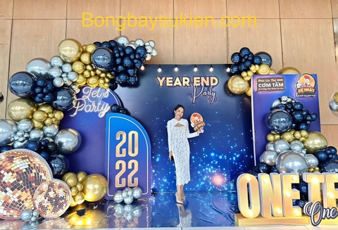 Trang trí Year End Party tất niên công ty 11