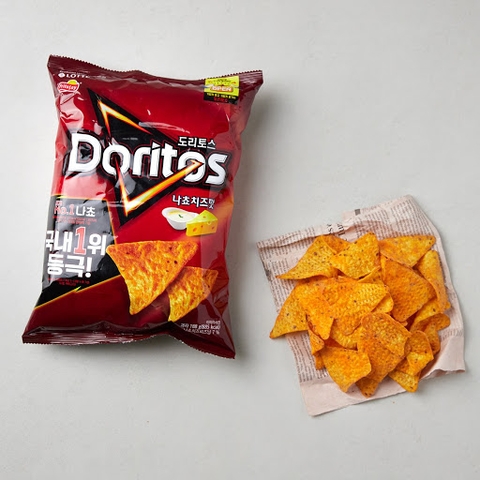 롯데 도리토스 나쵸치즈 84G LOTTE Snack Doritos Cheese