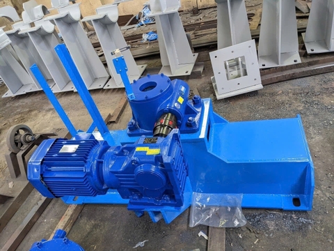 MÁY NÂNG TRỤC VÍT 5T-250T