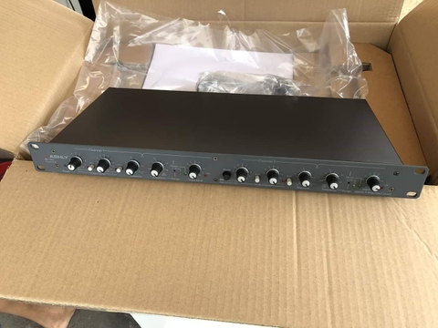 ASHLY XR-1001 Loại 1, Bass Trầm Mềm, Chuyên Gia Đánh Subwoofer