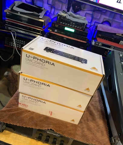 Behringer UMC-204HD U-Phoria
