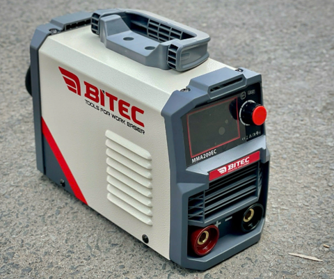 Máy hàn que Btec MMA200EC