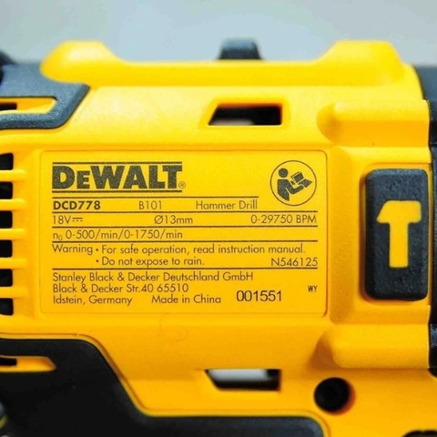 Máy khoan vặn vít pin Dewalt DCD778D2 18V
