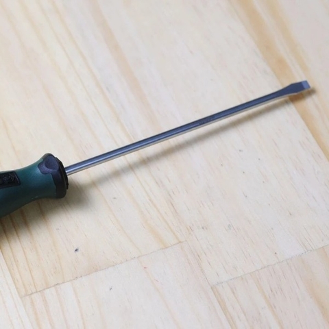 Tua vít dẹp 6x38mm, 6x100mm, 6x150mm, 6x200mm Sata 63411, 63412, 63413, 63414 loại T