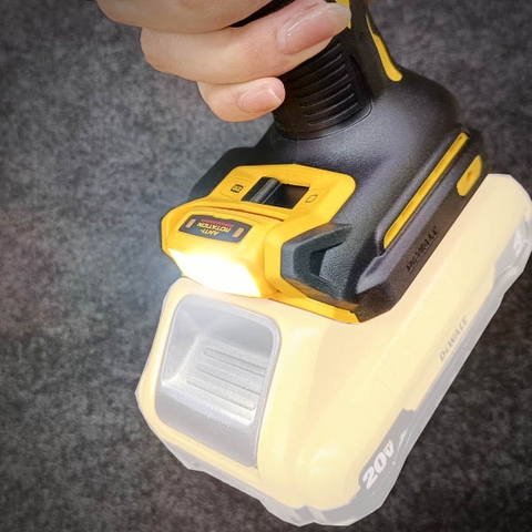 Máy khoan pin 20V lực 90Nm Anti Rotation Dewalt DCD801N