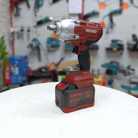 Máy bắn bu lông 600N.m Toyoko T0124F