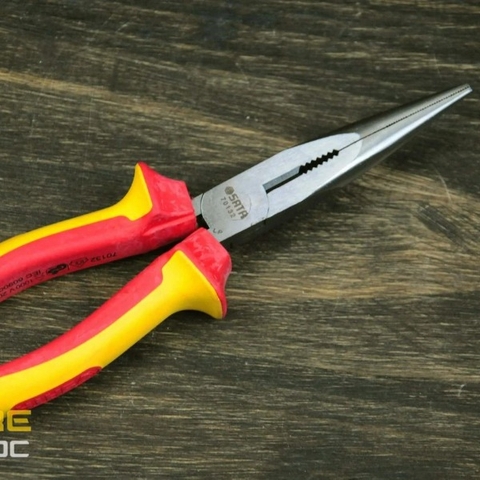 Kìm mỏ nhọn cách điện 1000v 8inch Sata 70132