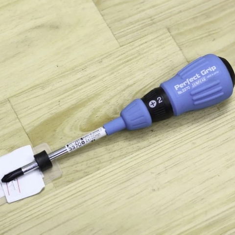 Tua vít 4 cạnh PH2 cán PerfectGrip 2.0x100mm Sunflag No.3370