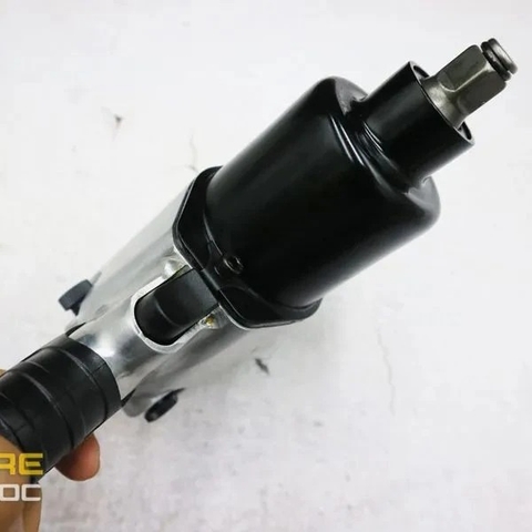 Súng bắn bu lông hơi Stanley STMT99300-8