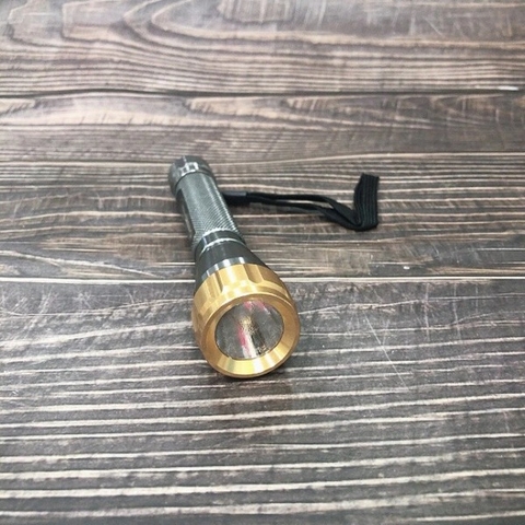 Đèn pin 1.0W Cmart CH0004