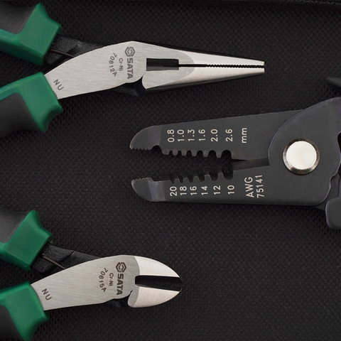 Bộ dụng cụ sửa chữa điện cầm tay 22 món Sata 03720