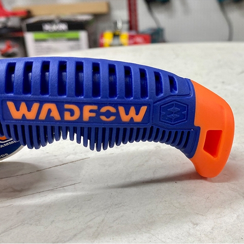 Búa nhổ đinh mini 220g Wadfow WHM33D8
