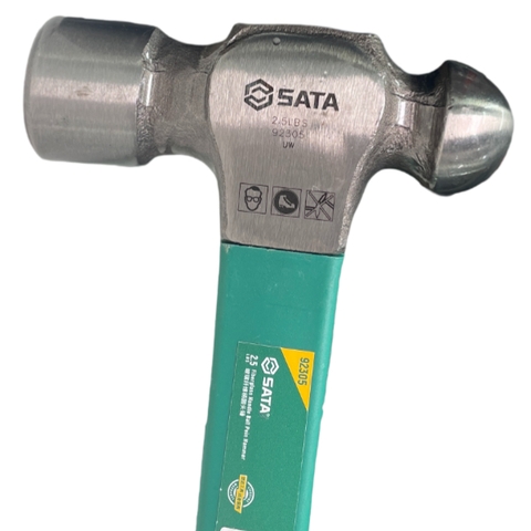 Búa đầu bi cán sợi thủy tinh Sata 92305