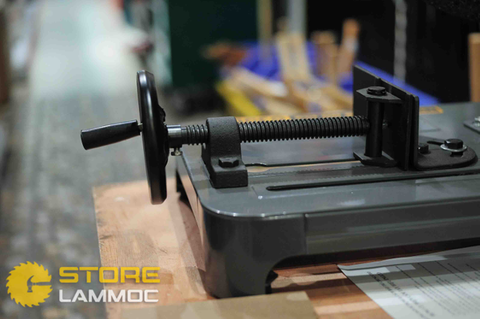 Máy cắt sắt bàn 3.0KW đĩa 405mm motor từ điện 1 pha Ingco COS4051