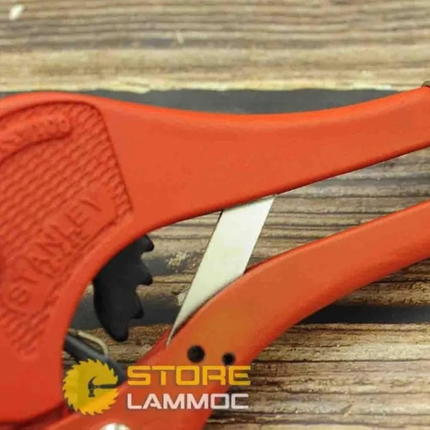 Kéo cắt ống nhựa 42mm Stanley 14-442-22