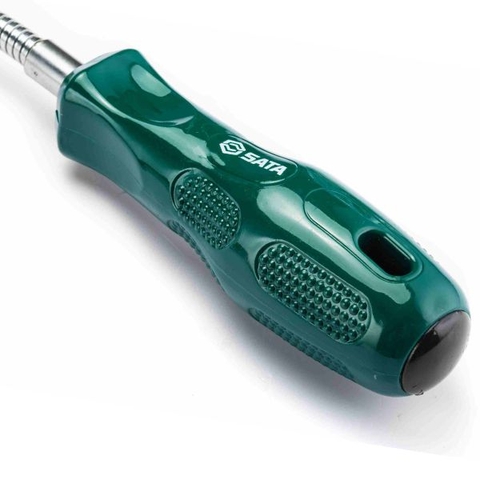 Dụng cụ nhặt ốc vít 2kg Sata 64102