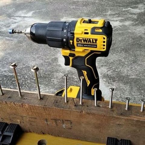 Thân Máy khoan vặn vít pin Dewalt DCD709N 20V