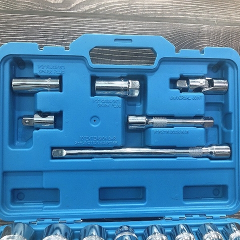 Bộ đầu tuýp nối 32 chi tiết 1/2 Cmart  K0008