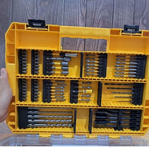 Bộ mũi khoan và mũi bắn vít Dewalt 75 chi tiết DT70764-QZ