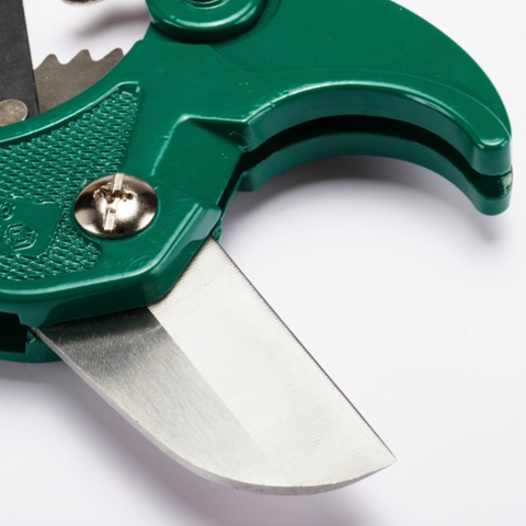 Kéo cắt ống nhựa Sata 97304 3-42mm