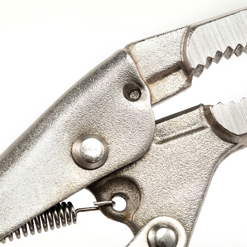 Kìm bấm chết mũi nhọn 6inch Sata 71301