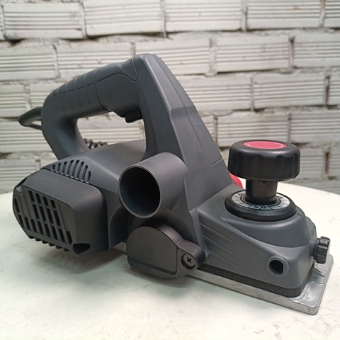 Máy bào gỗ cầm tay 550w Kyocera AHL83