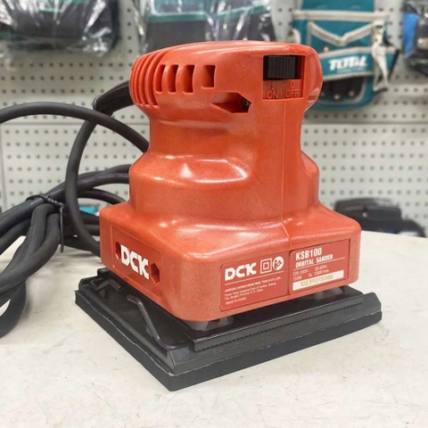 Máy chà nhám rung 150W DCK KSB100