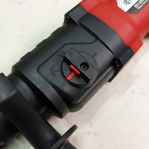 Máy khoan bê tông 800W màu đỏ Kyocera ED-2600R