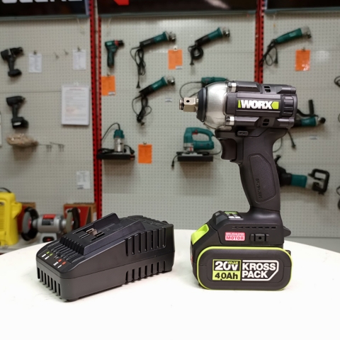 Máy siết bu lông cầm tay 20V (Bộ 1 pin 4Ah) Worx WE272.14.2B