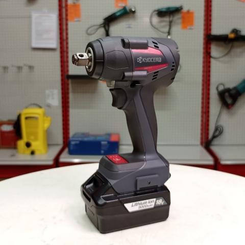 Máy siết bulong Kyocera DIW183L5