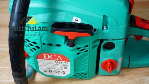 Máy cưa xích xăng 2 thì 1900w DCA A02YD45