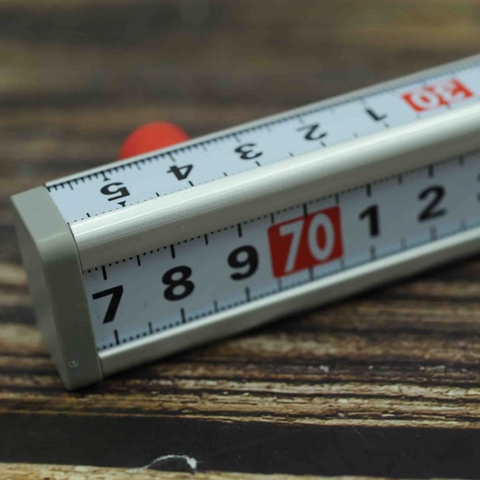 Thước thẳng 95cm lấy độ rộng cho khung cửa Shinwa 65107