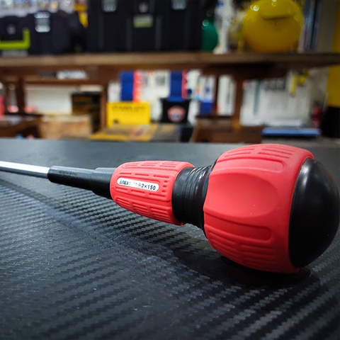 Tô vít 4 cạnh có từ tính Anex No.7700F+2×150 2