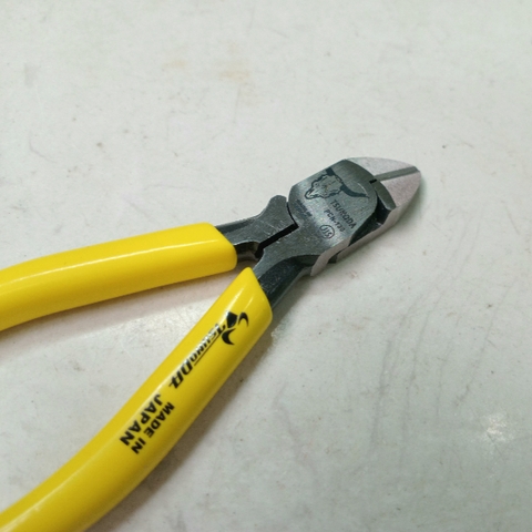 Kìm cắt cạnh cán đúc Tsunoda PCN-130