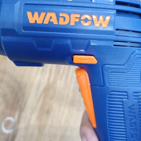 Máy bắn vít dùng pin Lithium-ion 4V Wadfow WCV4401