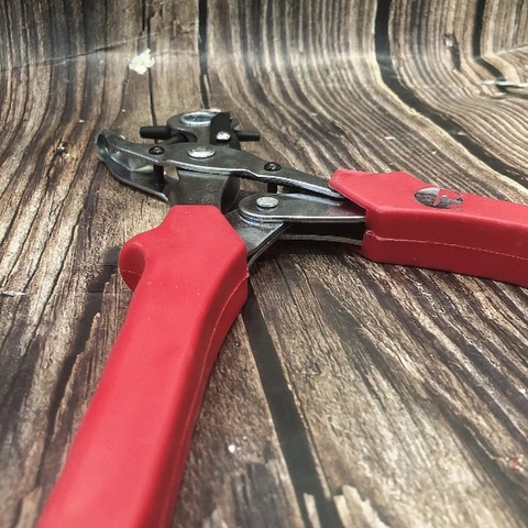 Kìm bấm lỗ dây nịt cao cấp Buddy BA0095