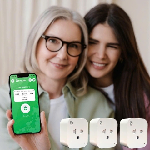 Ổ Cắm Thông Minh DEVZONE – Giải Pháp An Toàn Điện Cho Gia Đình Có Người Lớn Tuổi