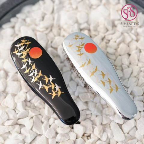 Lược S-Heart-S Scalp Brush World Premium Short (Makie) - Màu Đen