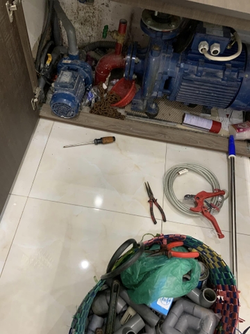 Thợ sửa máy bơm nước tại quận 6