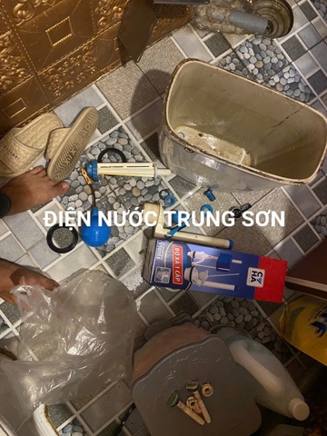 Thợ Sửa Bồn Cầu TPHCM Hơn 20 Năm Kinh Nghiệm – Xử Lý Dứt Điểm, Không Đục Phá