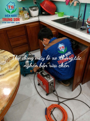 Thợ Thông Nghẹt Ống Nước Tại Nhà Giá Rẻ - Sạch 100% Không Đục Phá