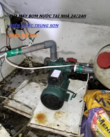 Thợ sửa máy bơm tăng áp tại quận 11
